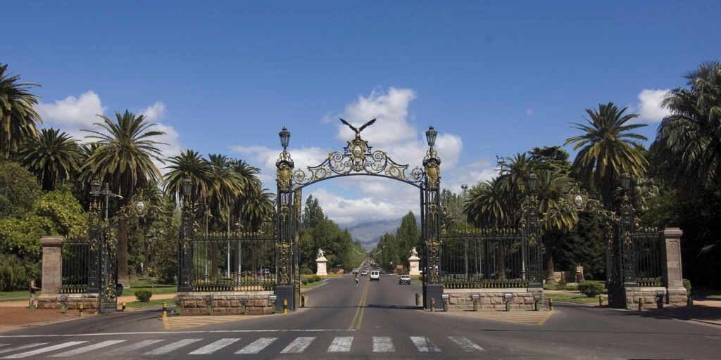 entrada parque San Martin Vendimia